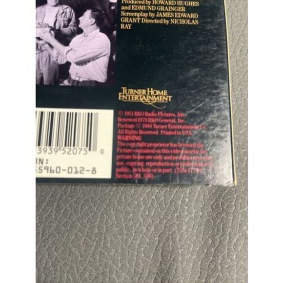 Flying Leathernecks (VHS) 1951 John Wayne Robert Ryan Battle Fighter Planes Jets - Picture 4 of 9